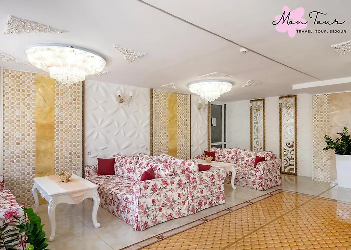 Mon Tour Σάνι Μπιτς