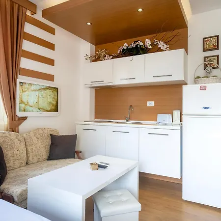 Apartman Mon Tour Napospart