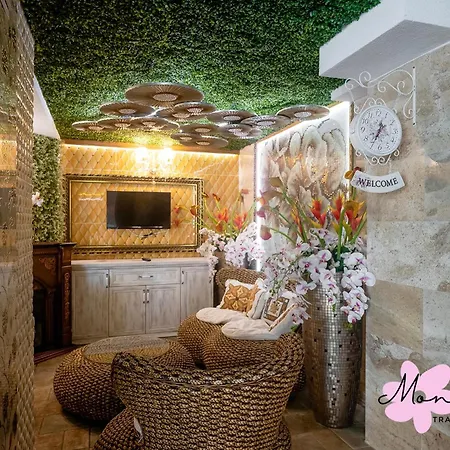 Mon Tour Apartman Napospart