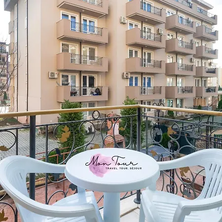 Apartman Mon Tour Napospart