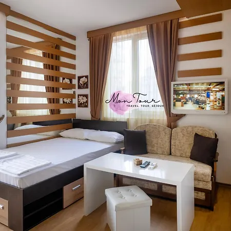 Mon Tour * Slantchev Briag